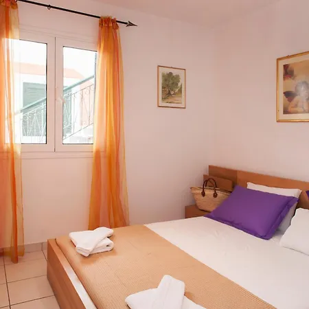 Villa View *