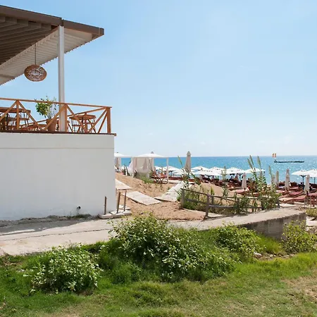 View * Glifada